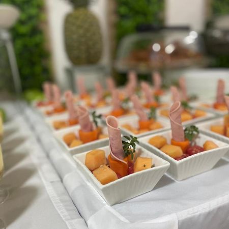 Hotel Wampushkar Zamora Zewnętrze zdjęcie