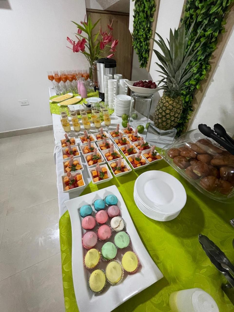 Hotel Wampushkar Zamora Zewnętrze zdjęcie